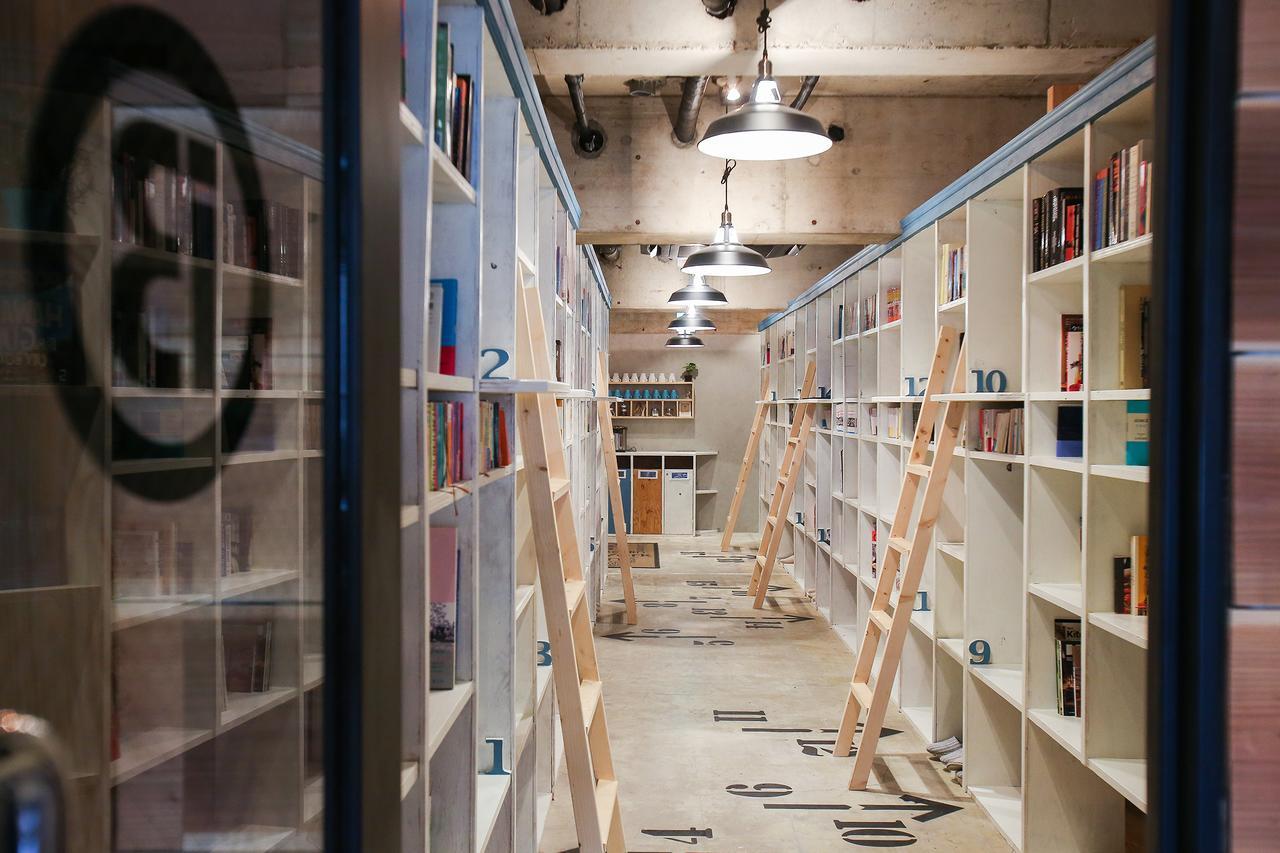 bnbplus Niigata Book Inn Extérieur photo